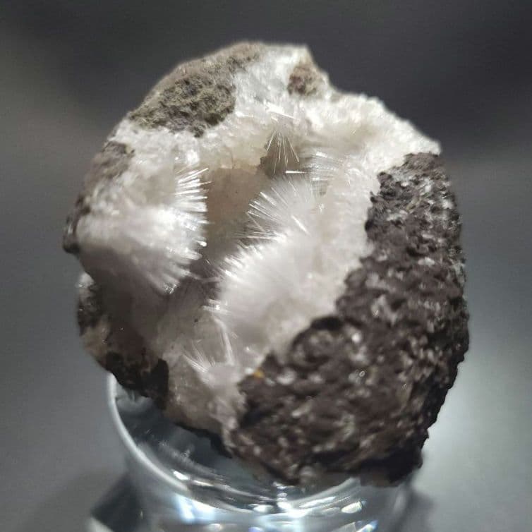 高品質✨メソライト 母岩付き結晶原石