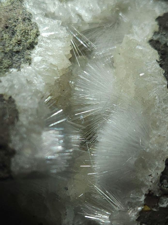 高品質✨メソライト 母岩付き結晶原石