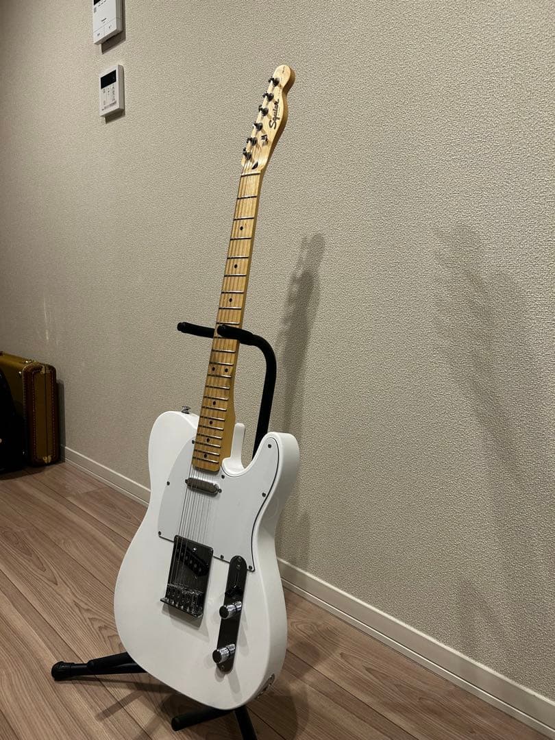 ギター squier affinity telecaster White