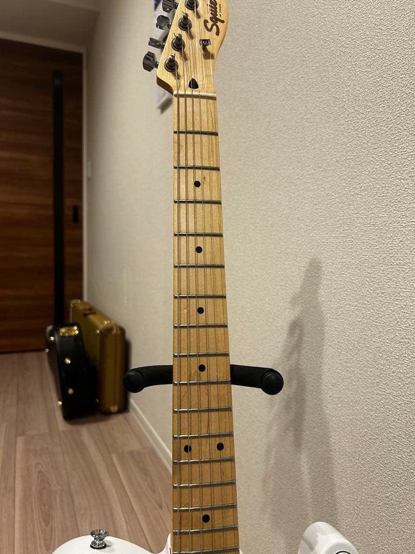 ギター squier affinity telecaster White
