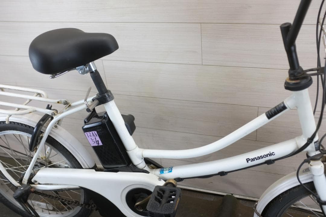 良品新基準　パナソニック　20インチ　3段　12Ah（4点灯）充電器あり