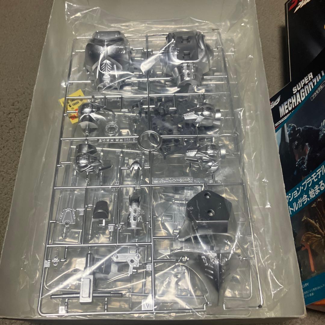 ど*む様 メカゴジラ　プラモデル