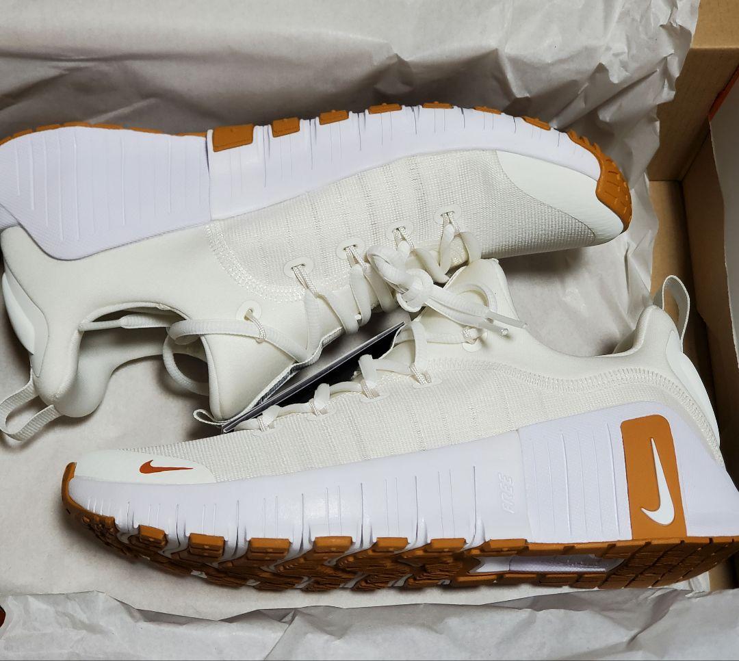 ナイキ NIKE　フリーメトコン6　ウィメンズ　26.0cm