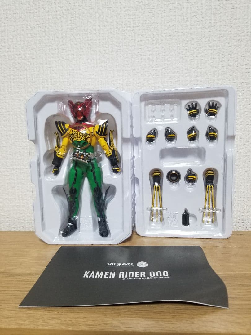 仮面ライダーオーズ　真骨彫　アーツ　スーパータトバ