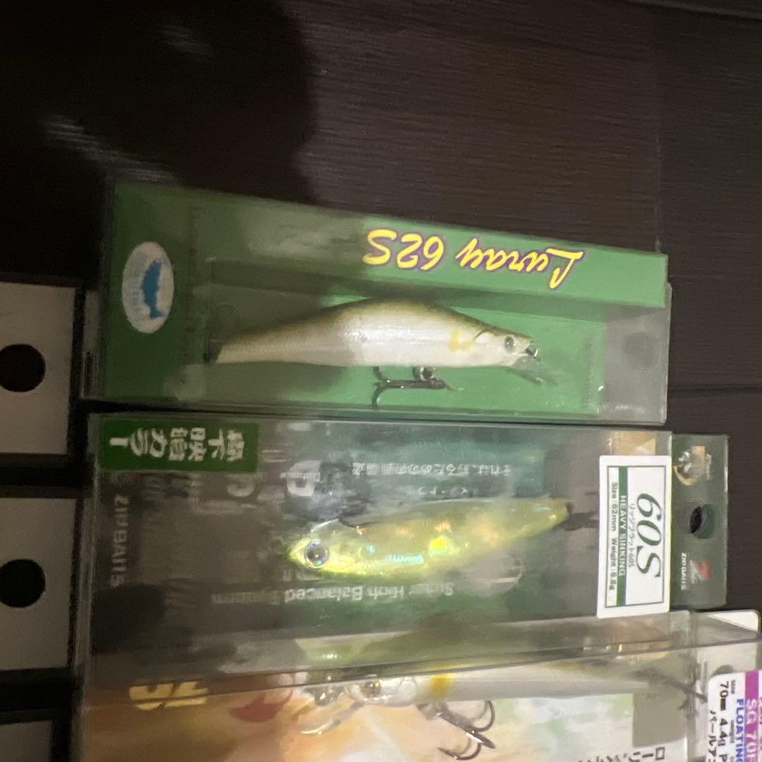 バスデイ　ジップベイツ　他　ルアー 8個　まとめ売り