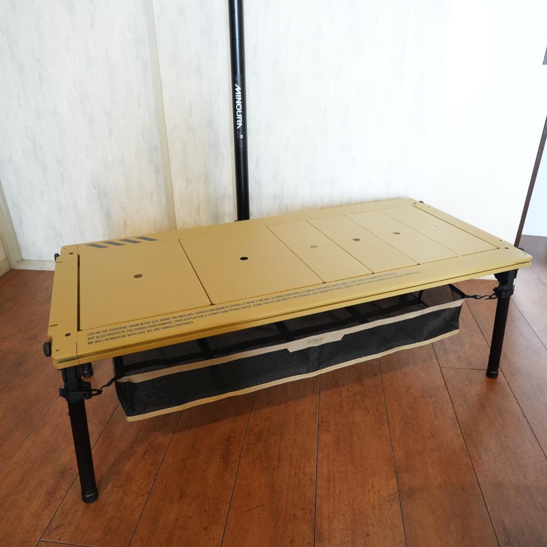 CRRGO CONTAINER COMFORT MODULE TABLE 未使用