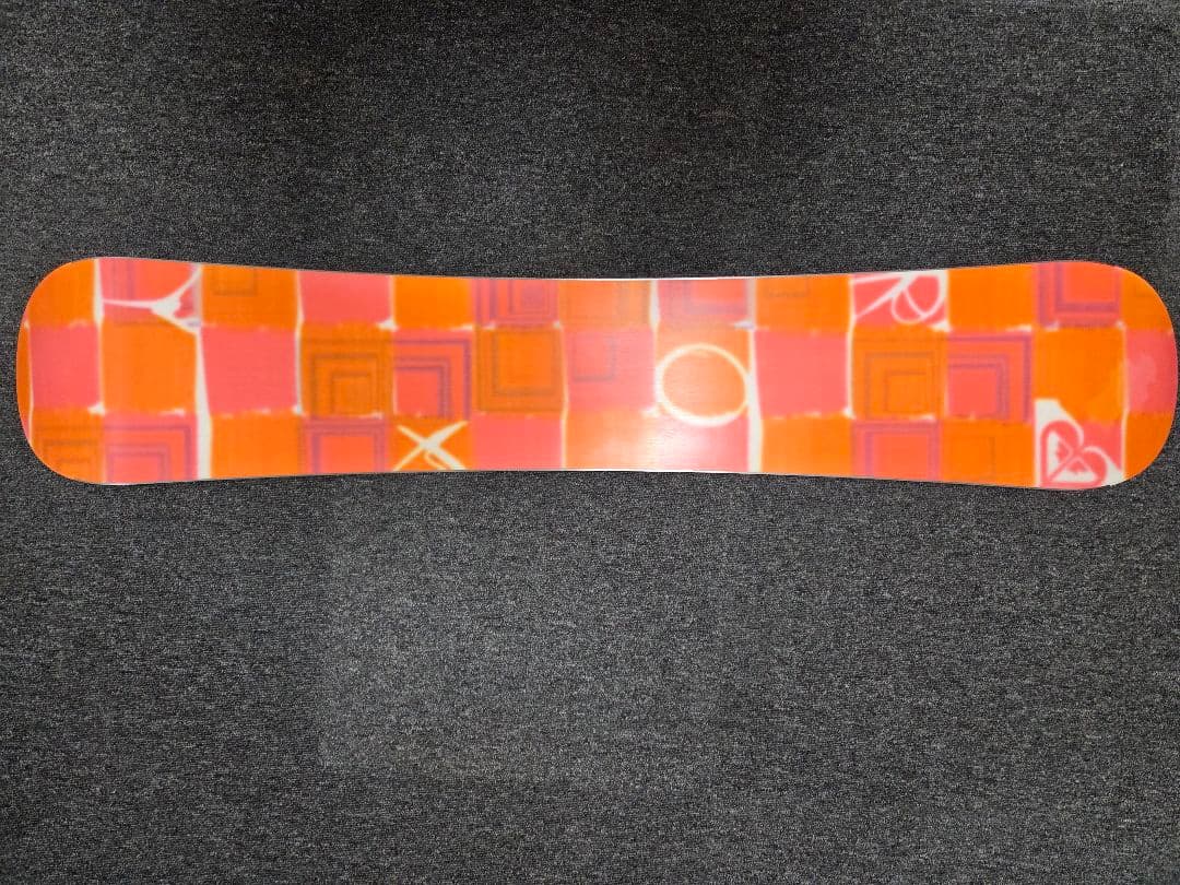 ★良品★スノーボード板 ROXY boards SUGAR 142cm