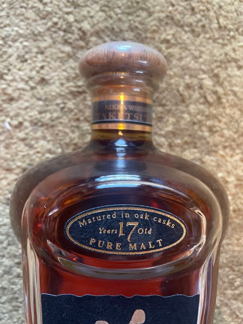 竹鶴 17年 ピュアモルトウイスキー ギフトボックス付き 旧ボトル