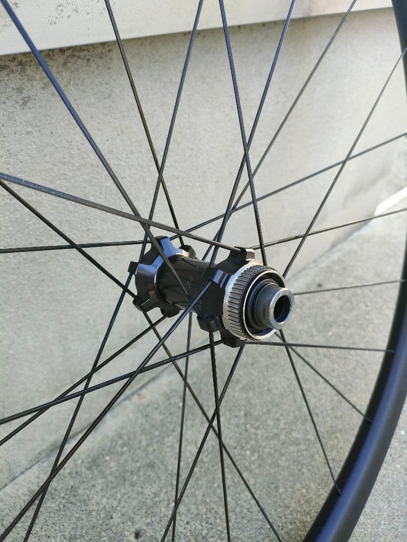 ULTEGRA WH-R8170-C36-TL DISC カーボンホイール
