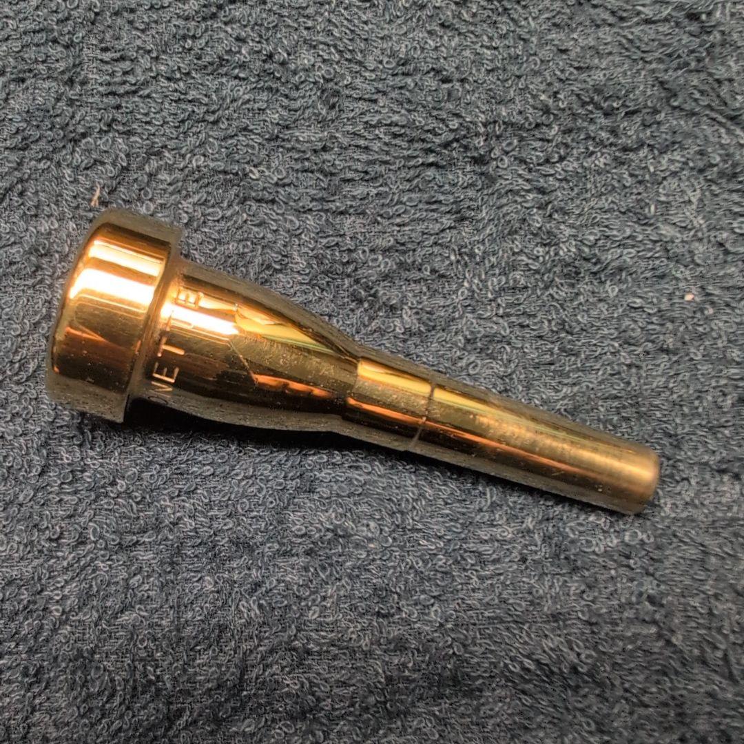 トランペットマウスピース モネットB15 金メッキ