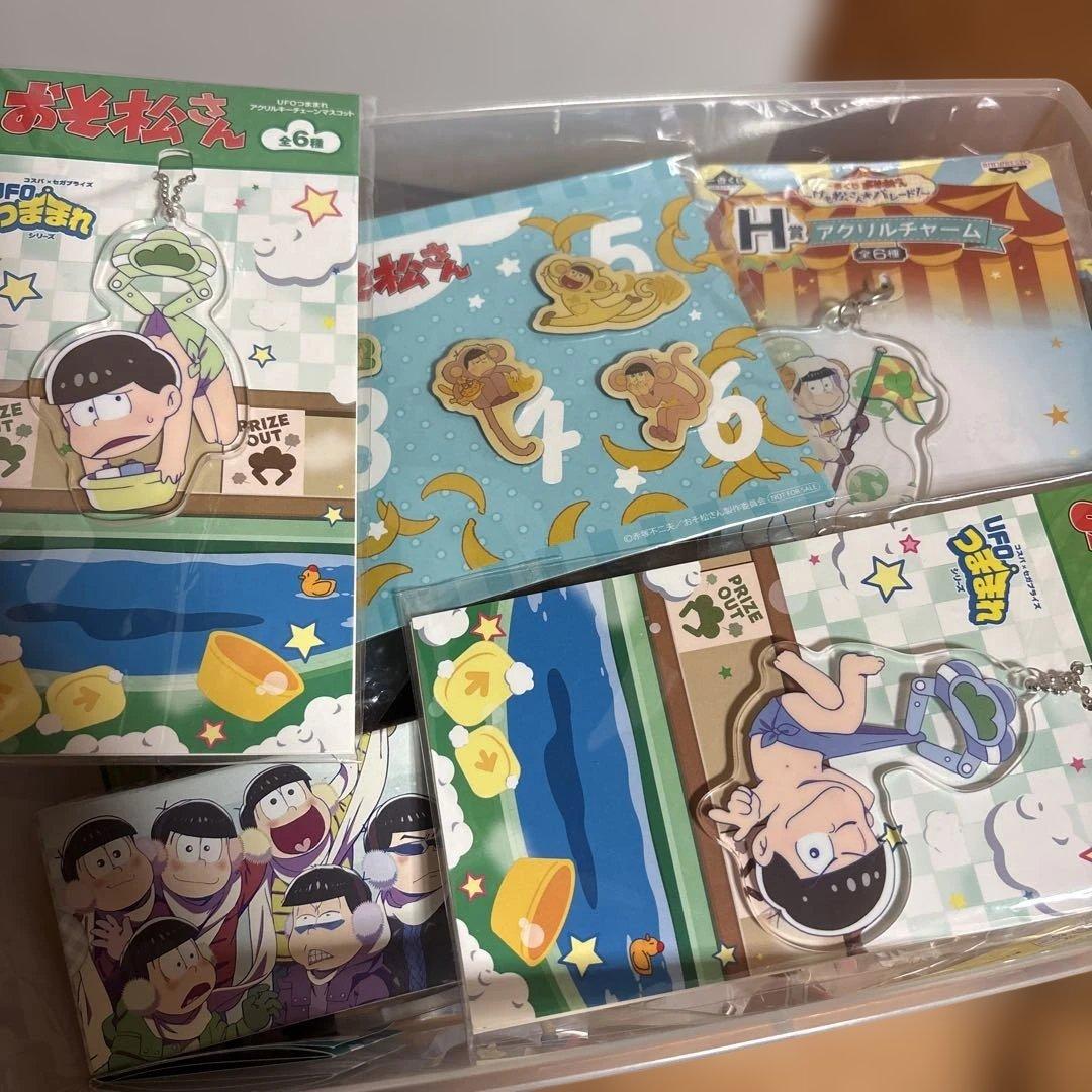 アニメグッズまとめ 美品　缶バッジ ストラップ ほぼ おそ松さん 即購入〇