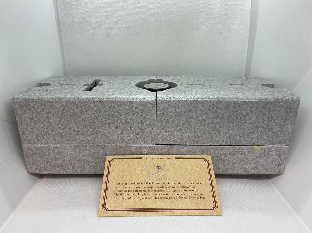 603-021 XIAOGUANG 1/18 キャデラック フリートウッド