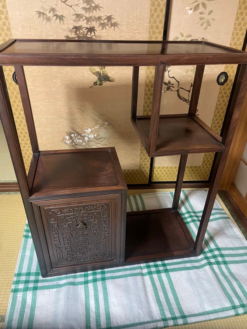 中国家具　中国骨董　箪笥　唐木　紫檀　黒檀　木製　飾り棚　茶箪笥　ローズウッド