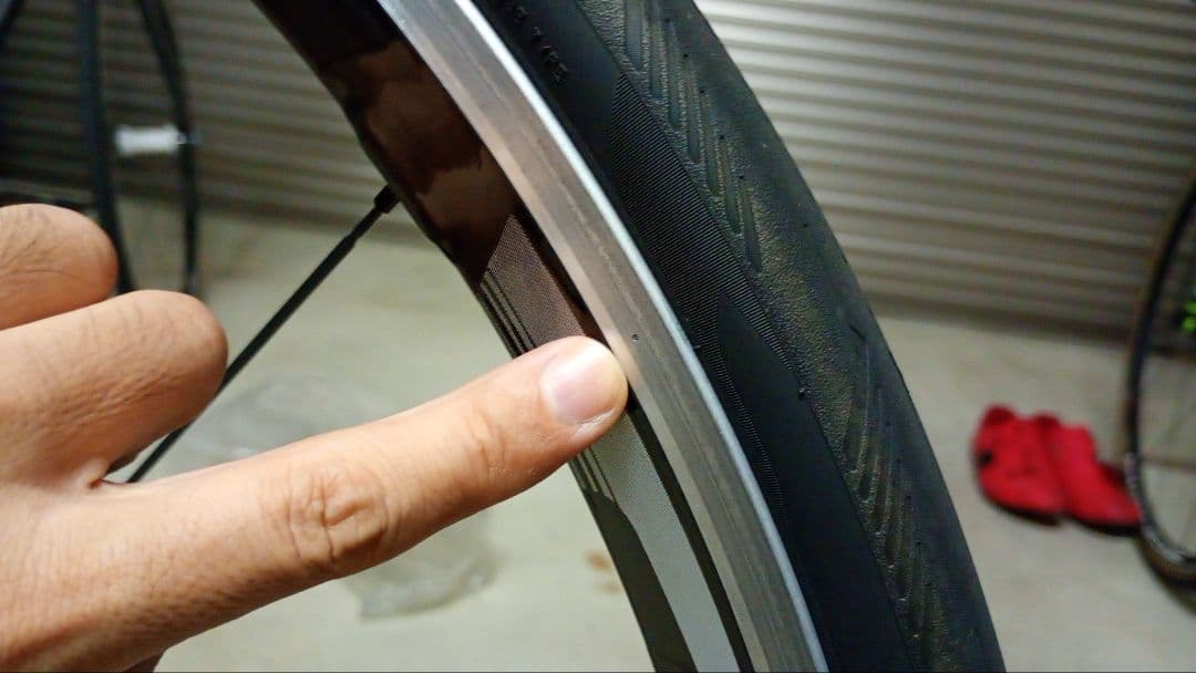 wh-rs81-c35 P ZERO RACE 4S 26ｃシマノ11s