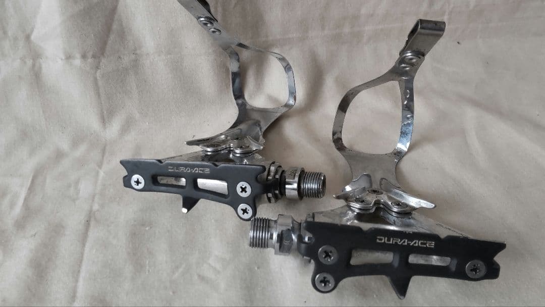 シマノ Dura-Ace　フラットペダル　PD-7400　トゥクリップ付