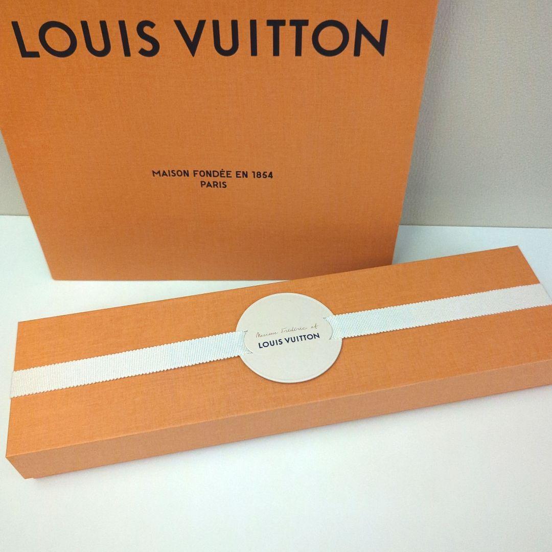 パリ Louis Vuitton チョコレート マシュマロ　ヴィヴィエンヌ　①