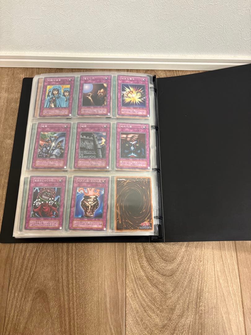 【美品】遊戯王　初期ノーマル602種　復刻ノーマル105種　コンプ品　まとめ売り