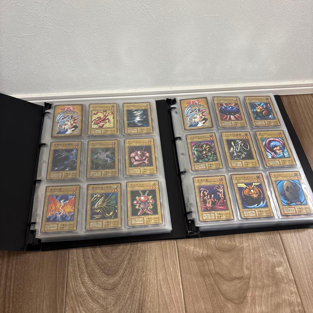 【美品】遊戯王　初期ノーマル602種　復刻ノーマル105種　コンプ品　まとめ売り