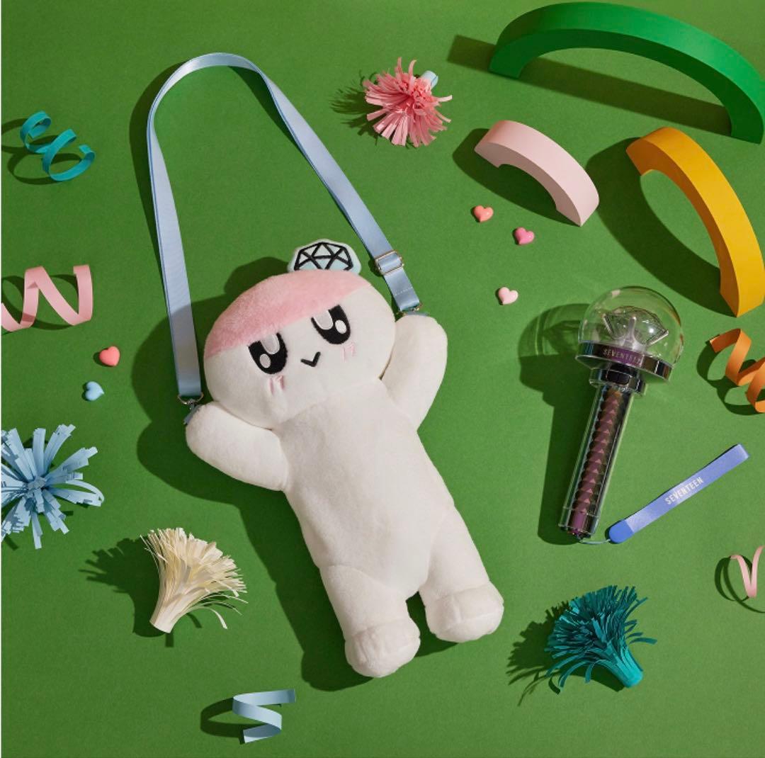 SEVENTEENセブチ ボンボンイ ペンライトケース バッグ