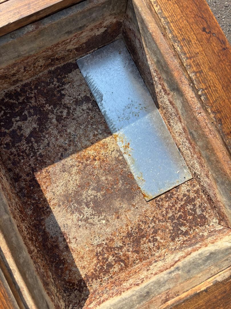 長火鉢　龍文堂酒燗器付　銅蓋　火箸付　囲炉裏座卓 引出し付き　灰付　当時物