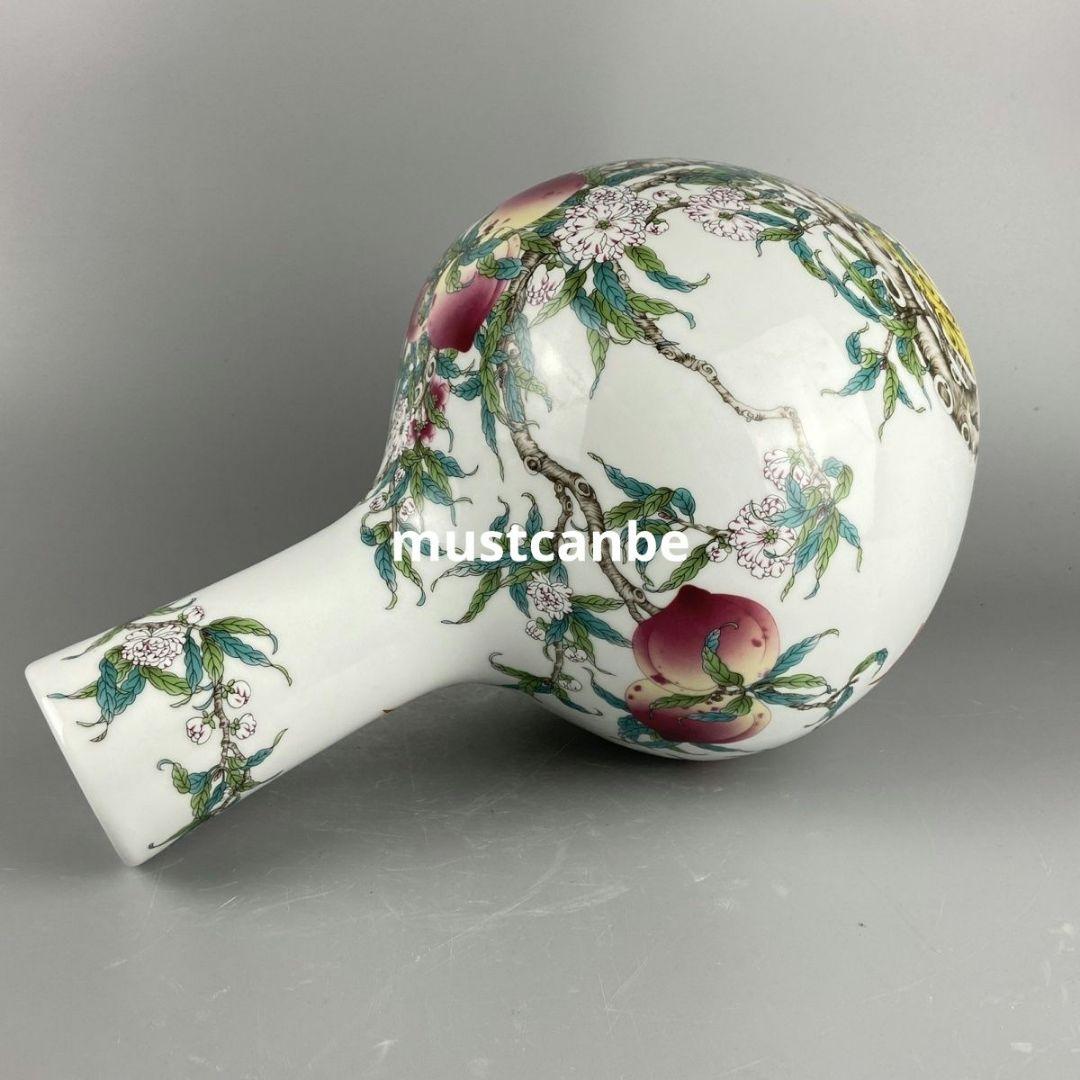 清乾隆粉彩寿桃天球瓶 景徳鎮 陶磁器 装飾品 現代工芸品 美術品 置物