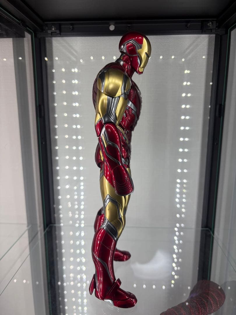 ホットトイズ　アイアンマン マーク85
