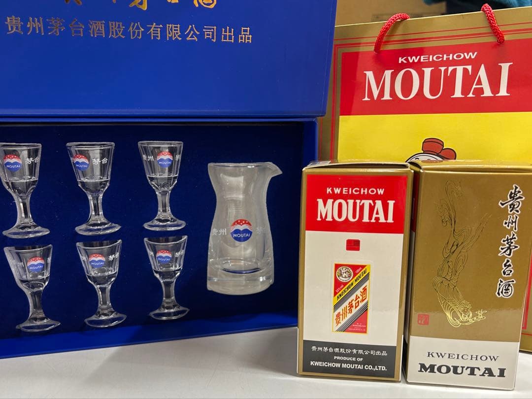 貴州茅台酒（キシュウマオタイシュ）