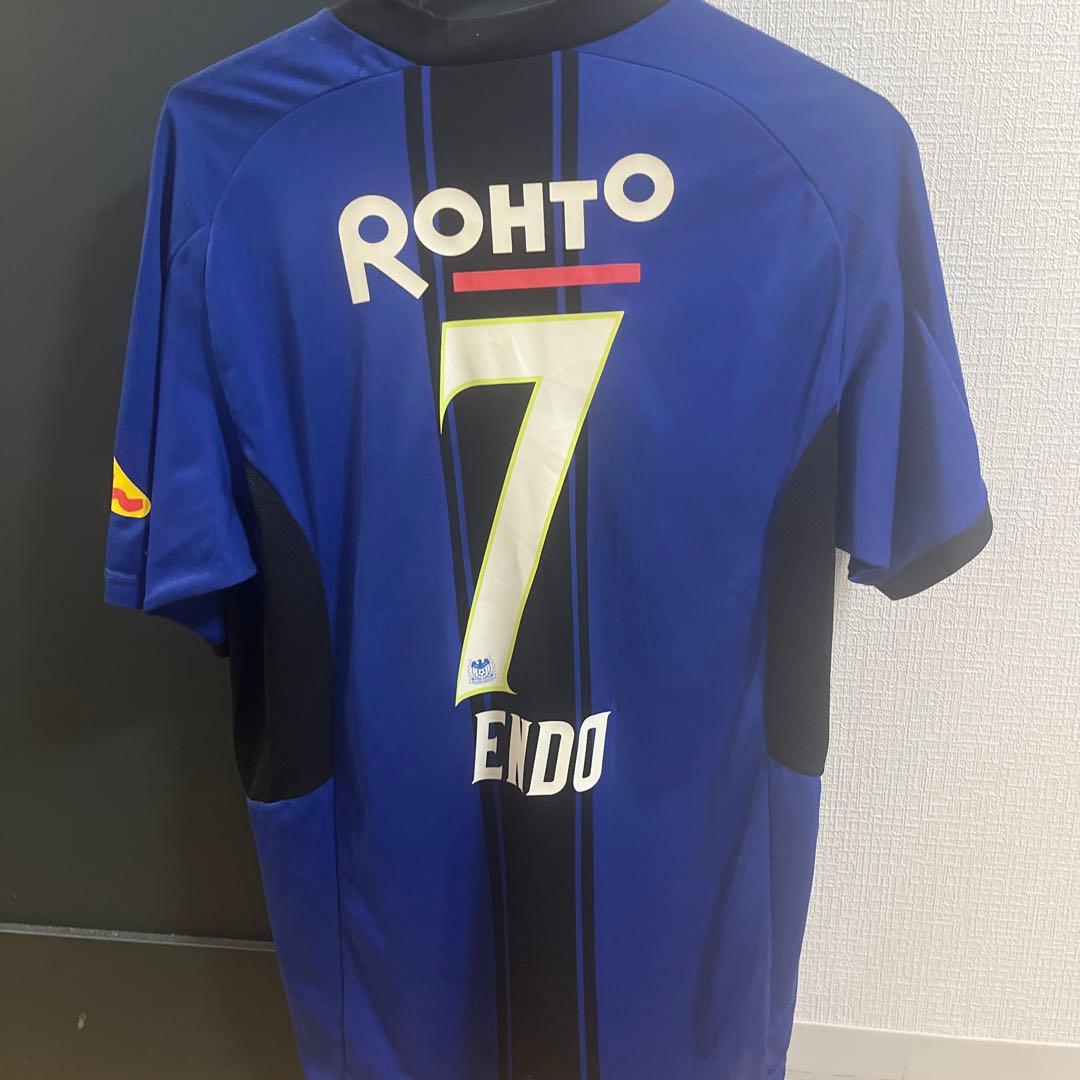 遠藤保仁選手サイン入りユニ（家宝）