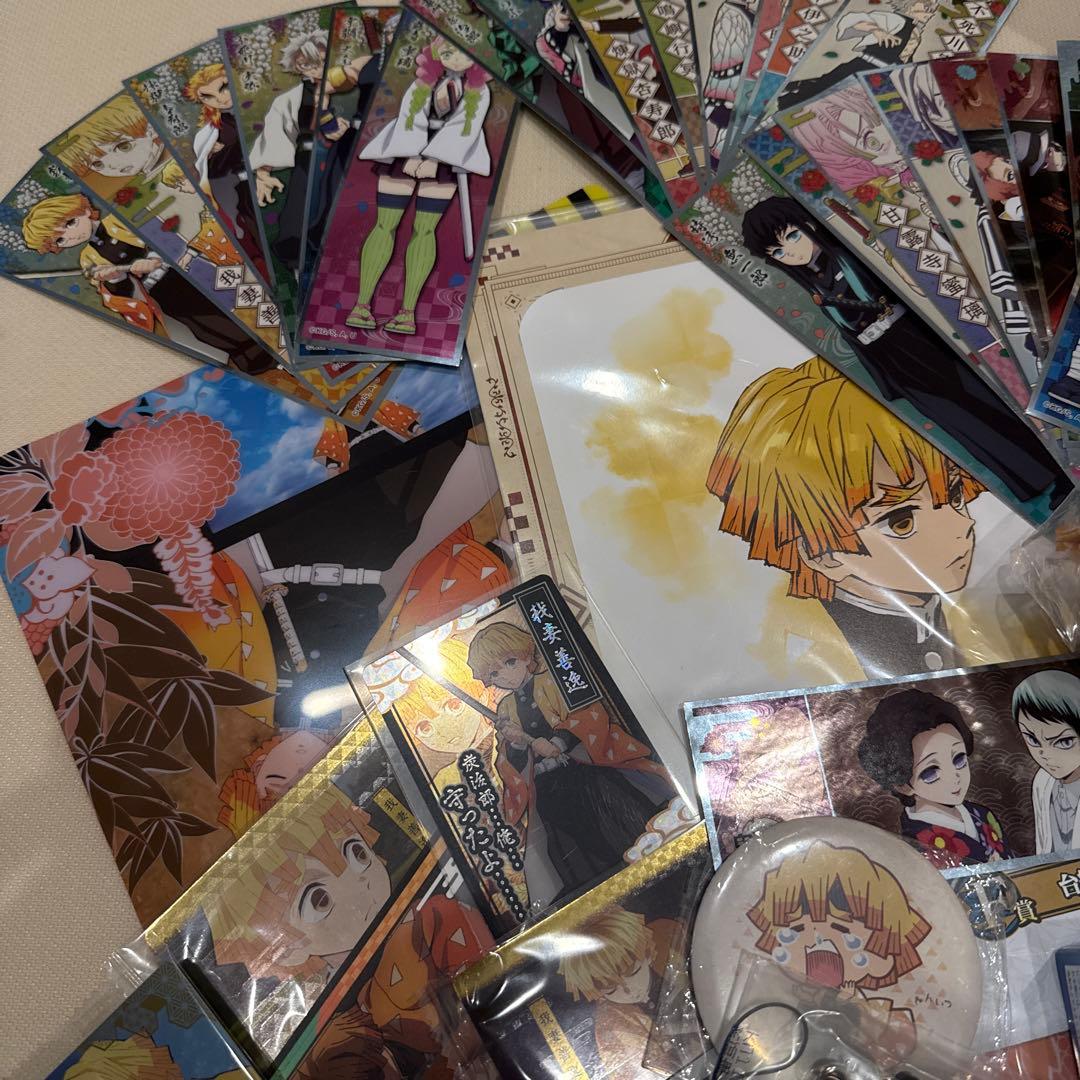 鬼滅の刃 まとめ売り グッズ 宇髄天元 竈門禰豆子 炭治郎 猗窩座 善逸 伊之助