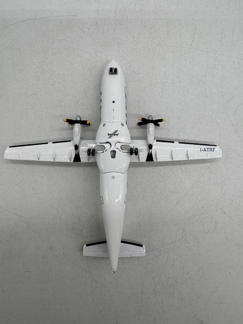 herpaWings ATR-42-300 1/200スケール