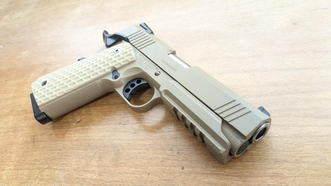 東京マルイ デザートウォーリア 1911 美品 動作OK ロングマガジン