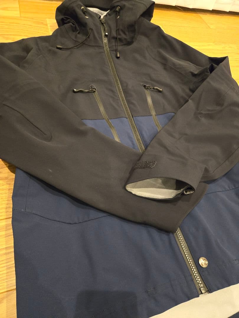 p.rhithm プリズムウェア スノーボードジャケットスマイルジャケット