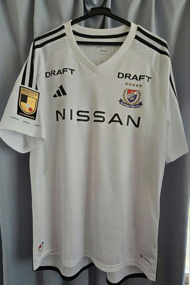 横浜Fマリノス　2023ユニフォーム 渡辺皓太選手