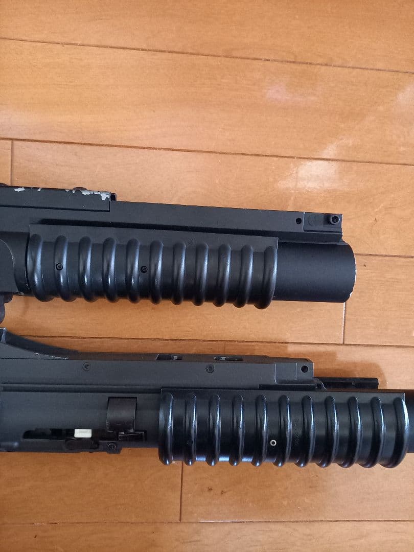 ランチャー　２台　シェル1個付き