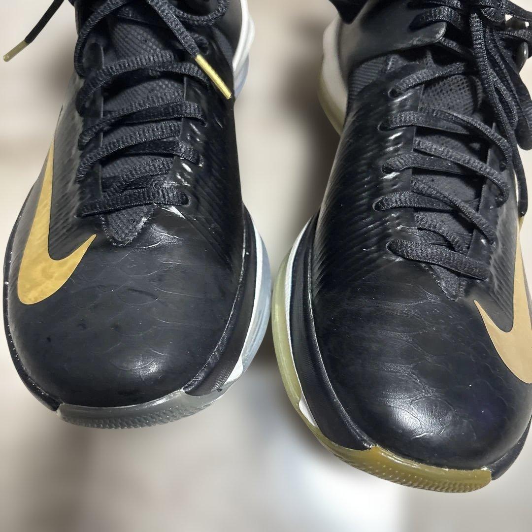 Nike バスケットボールシューズ ブラック/ゴールド