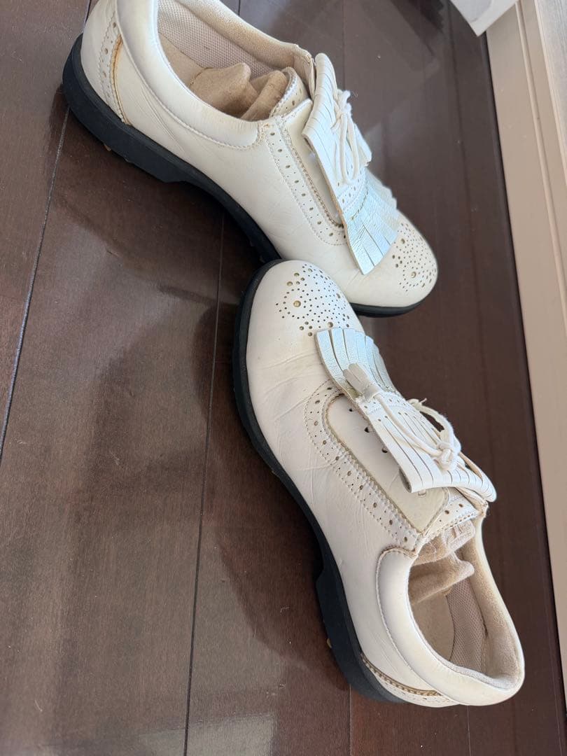 ajade ゴルフシューズ　23.5