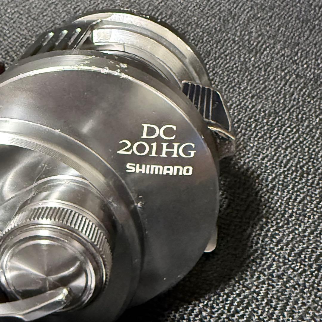 シマノ　カルカッタコンクエストDC 201HG