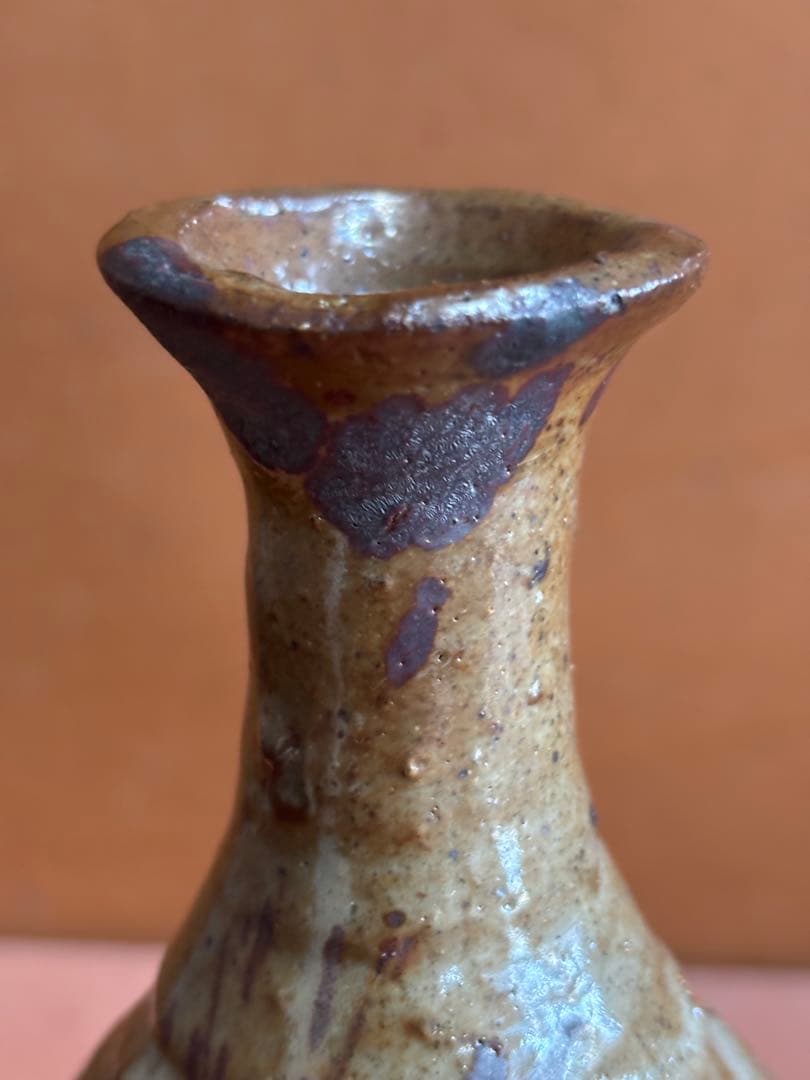 やまちゃん河井寛次郎作灰鉄釉七寸蕪形徳利瓶　冬の森に咲く寒椿　一品物