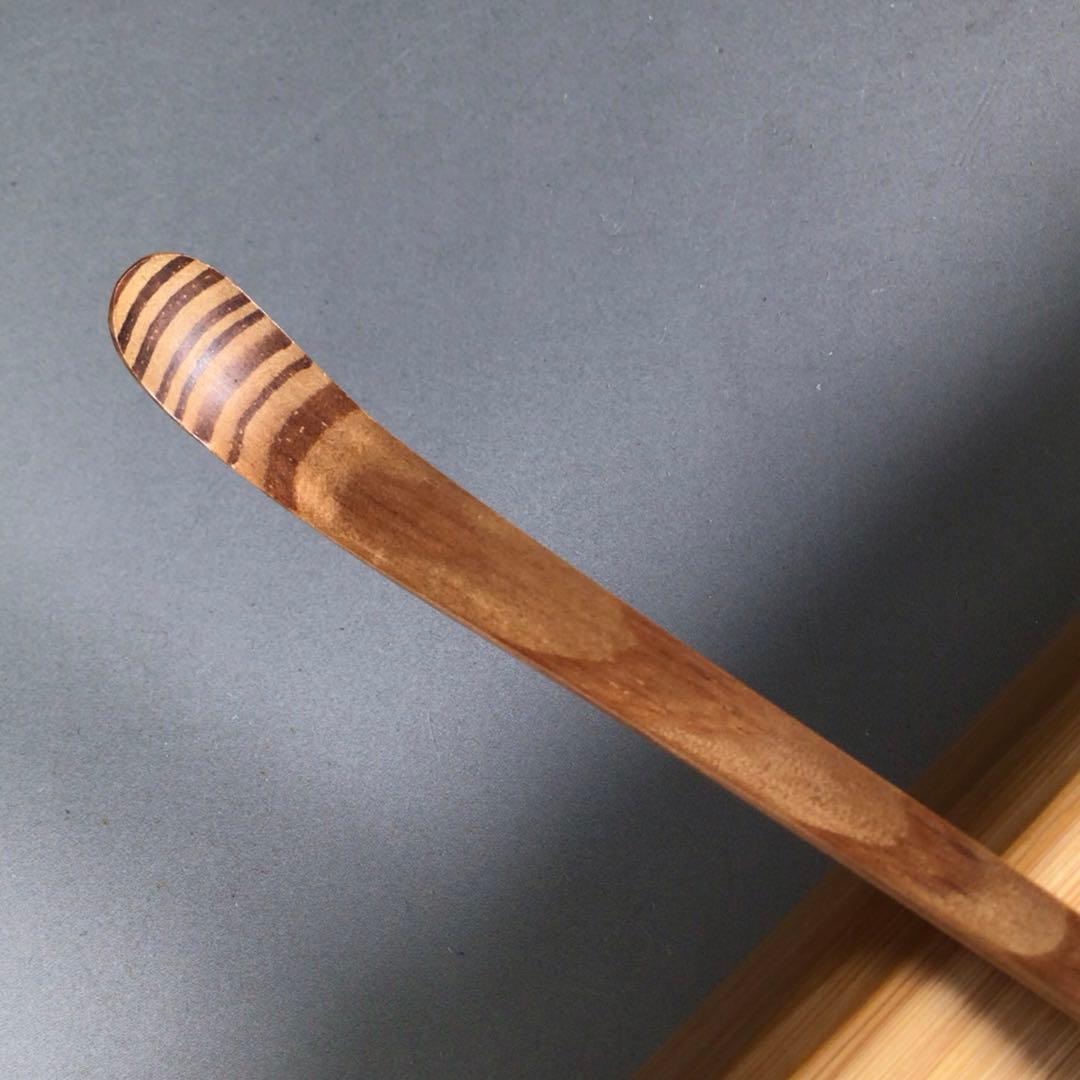 Ｒ６９９　茶杓　『久田宗也　尋牛斎』『銘　丹頂』『松の木茶杓』　共箱　茶道具