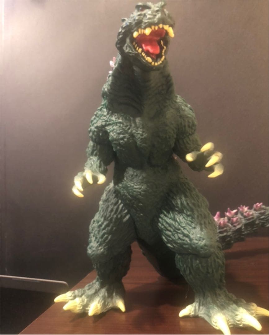 ゴジラ　フィギュア　非売品
