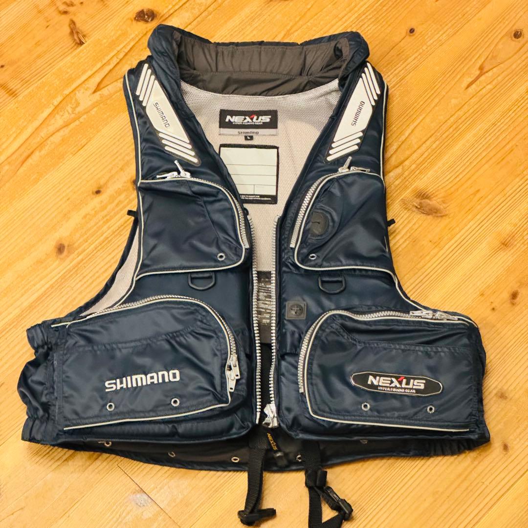 シマノ　NEXUS フローティングベスト　VF-152G ライフジャケット