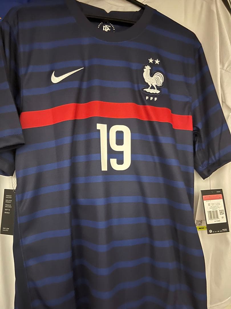 【新品正規品】激レア　ベンゼマ　フランス代表　ホームユニフォーム　レアル