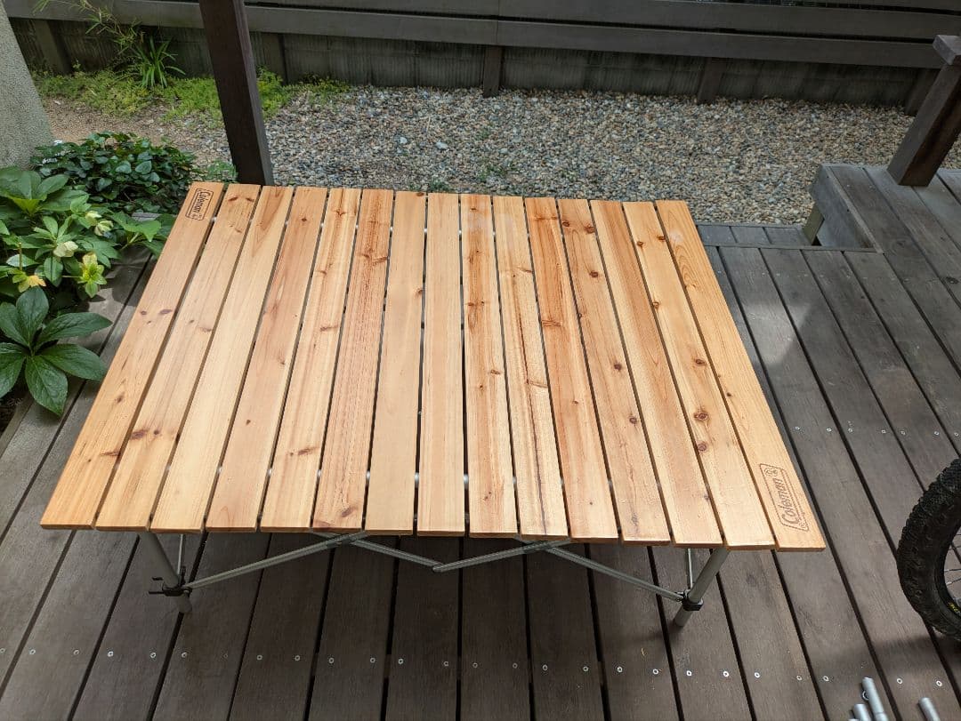 週末限定値下げ！Coleman コールマン　ナチュラルウッドロールテーブル90