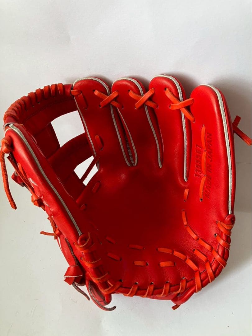 アンダーアーマー　硬式　アンディナイアブル 内野手用 グローブ