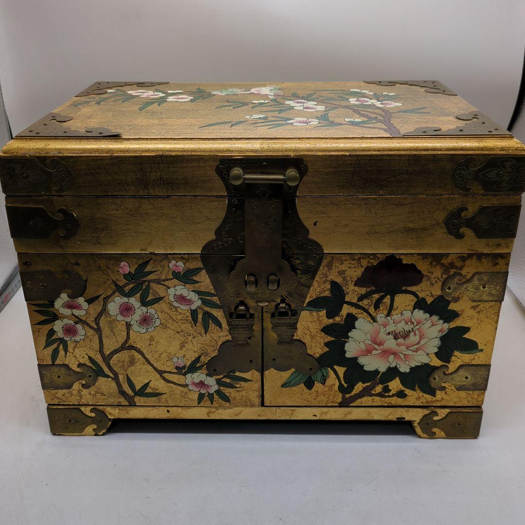 李朝 宝石箱 金箔装飾 花鳥模様 漆塗り　骨董品　時代物　旧家　初出　蔵出