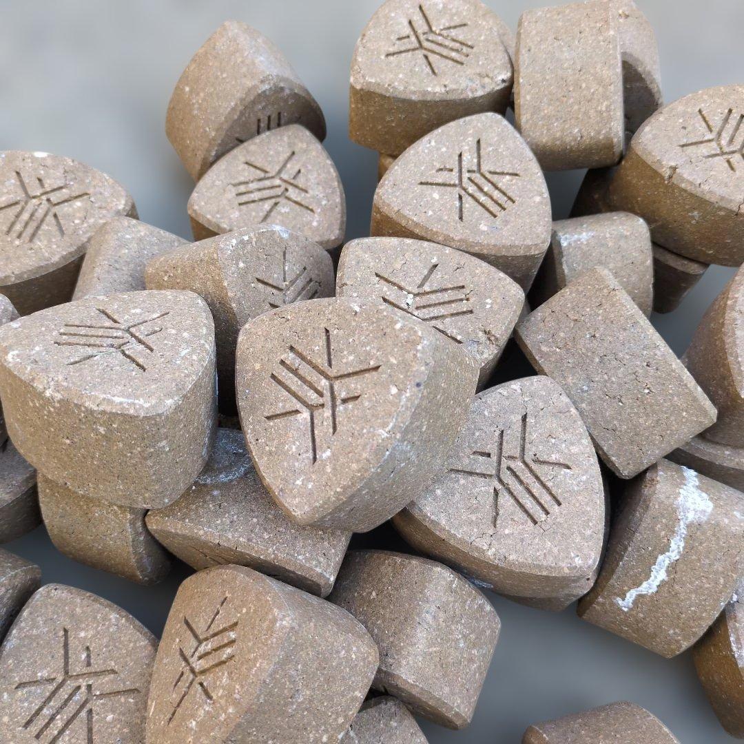 テントサウナセット3/3 サウナストーン37個ブリキバケツ付き