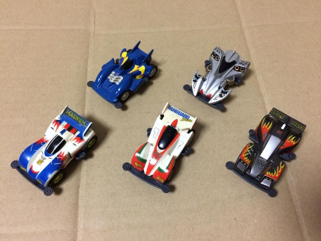 チビヨン11台+5台 ミニ四駆プルバックミニカーセット