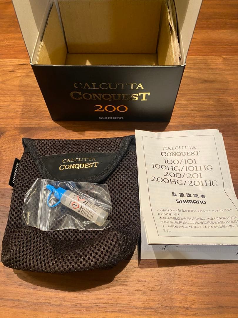 シマノ　21カルカッタコンクエスト200 美品