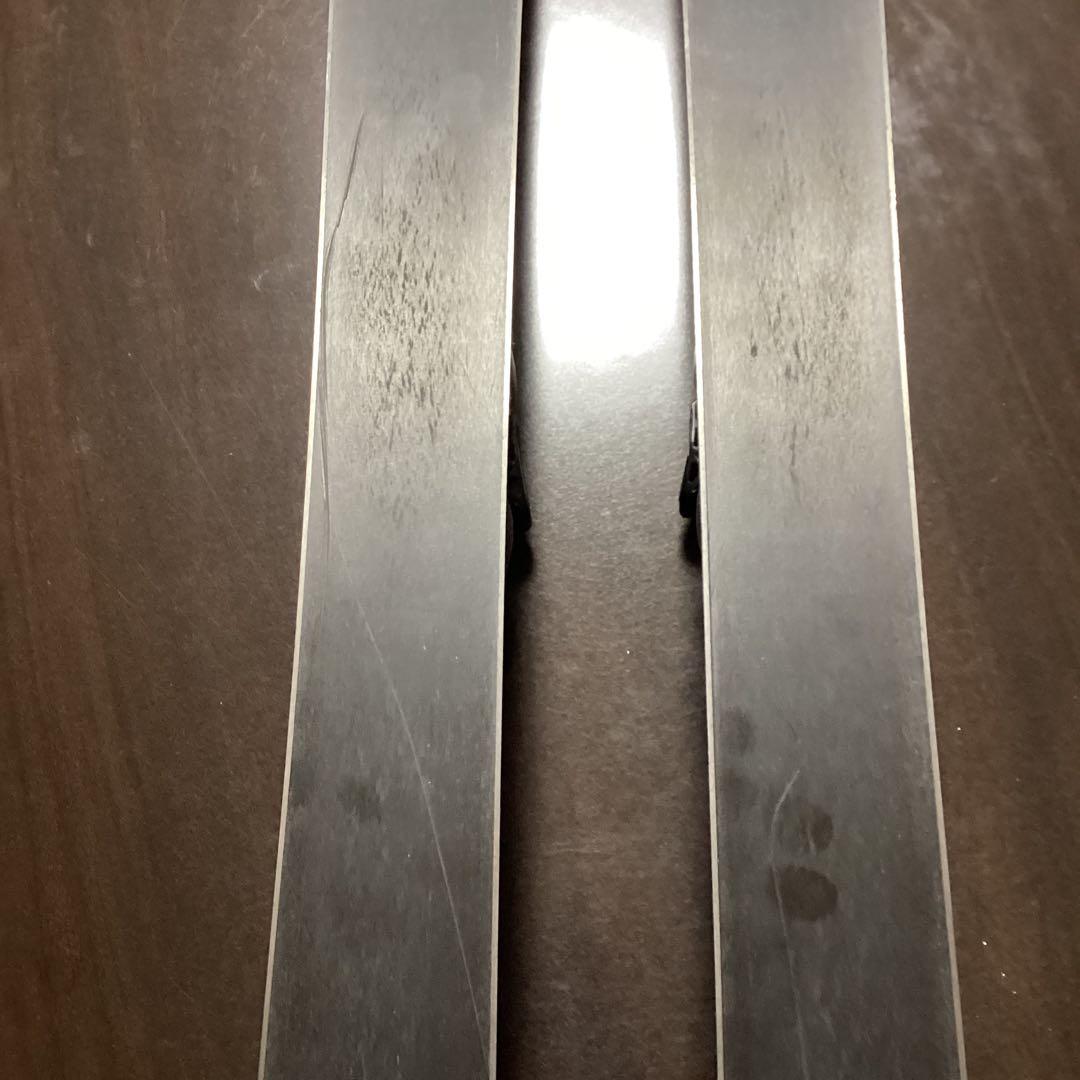 ATOMIC スキー板４点セット