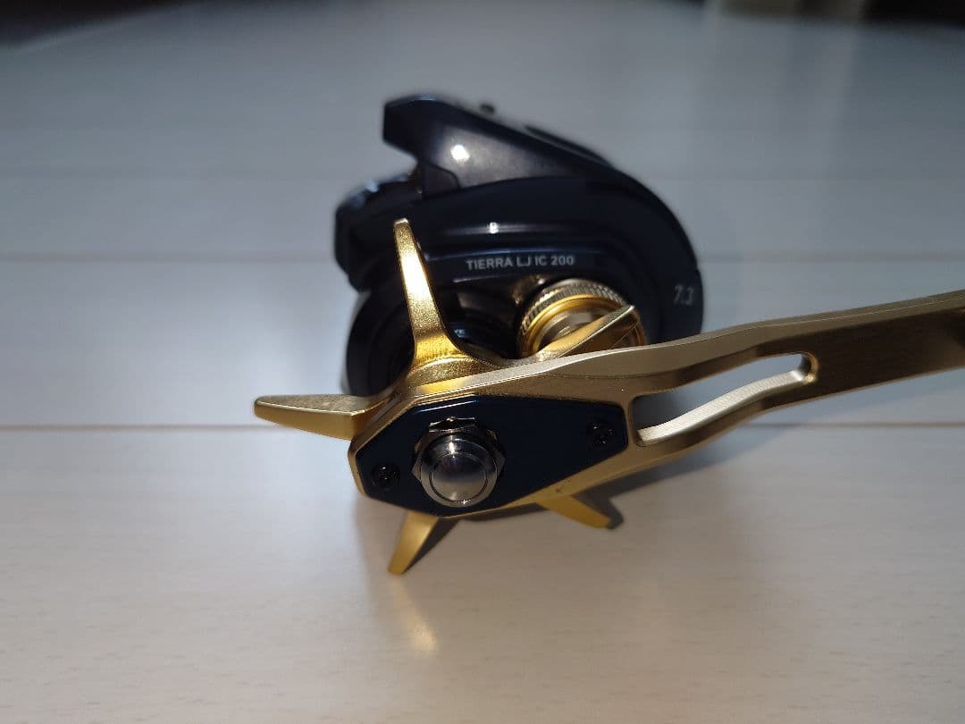 ダイワ TIERRA LJ IC 200HL 両軸リール